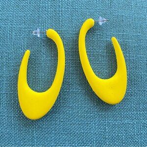 Mod Style Yellow Atomic Earrings